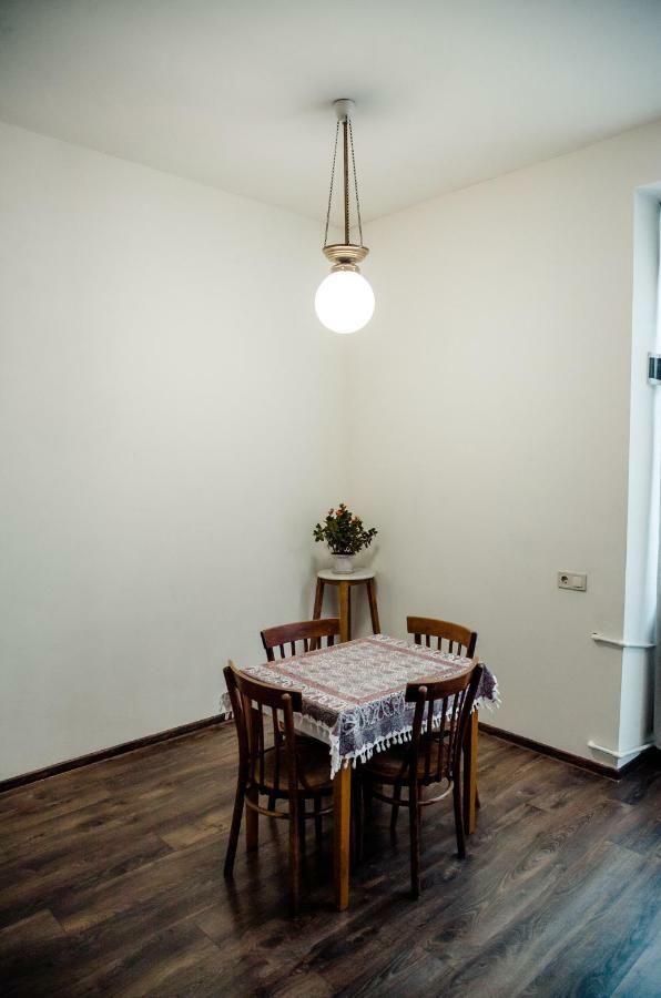 Tbilisi Apartment טביליסי